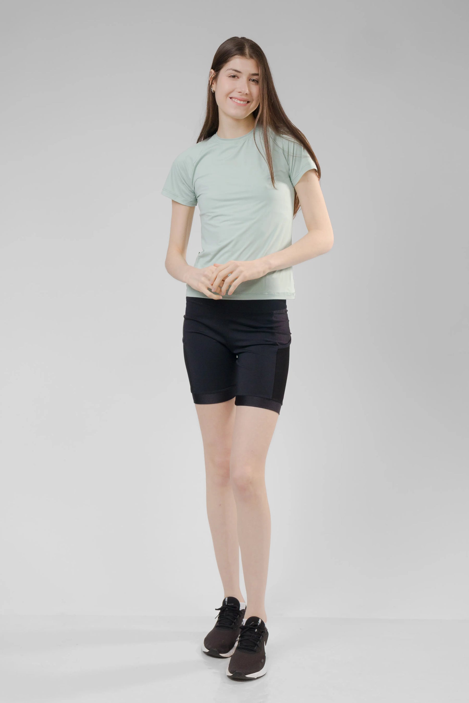 Camiseta Feminina UV+ Azul Claro - Manga Curta