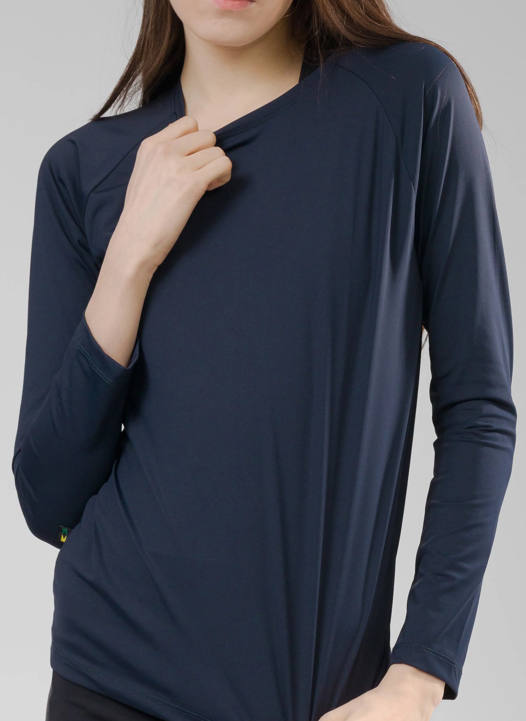 Camiseta Feminina UV+ Azul Marinho - Manga Longa