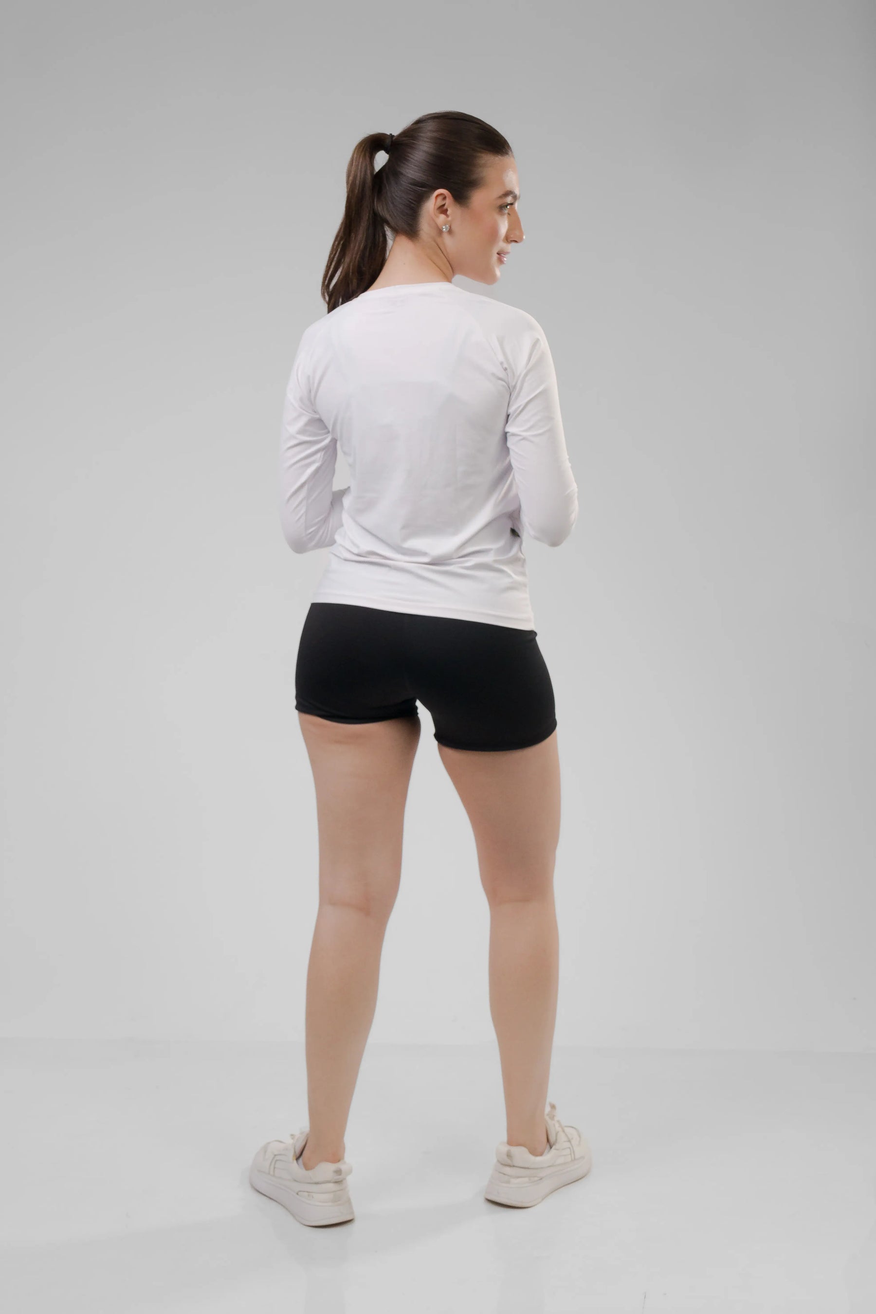 Camiseta Feminina UV+ Branca - Manga Longa