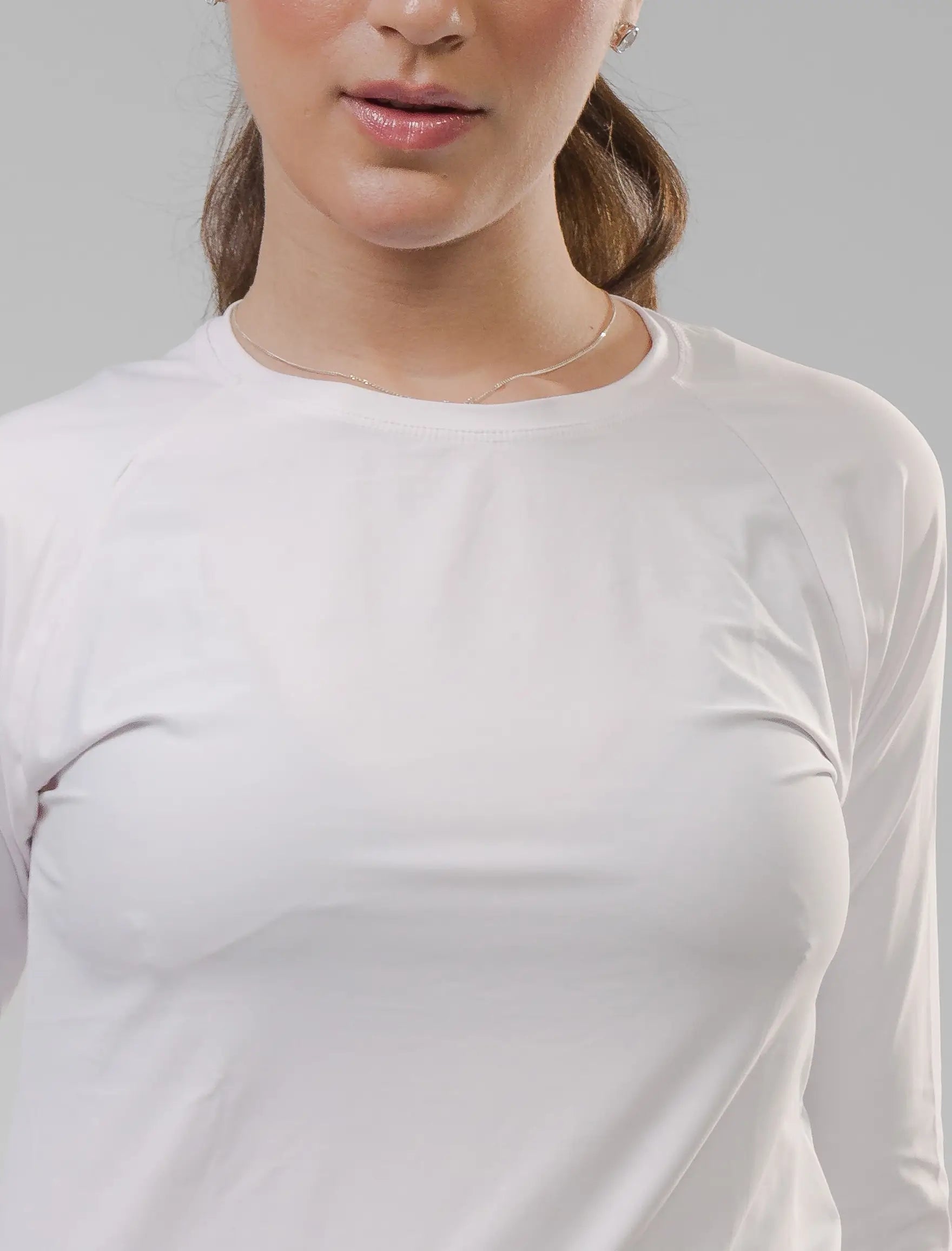 Camiseta Feminina UV+ Branca - Manga Longa