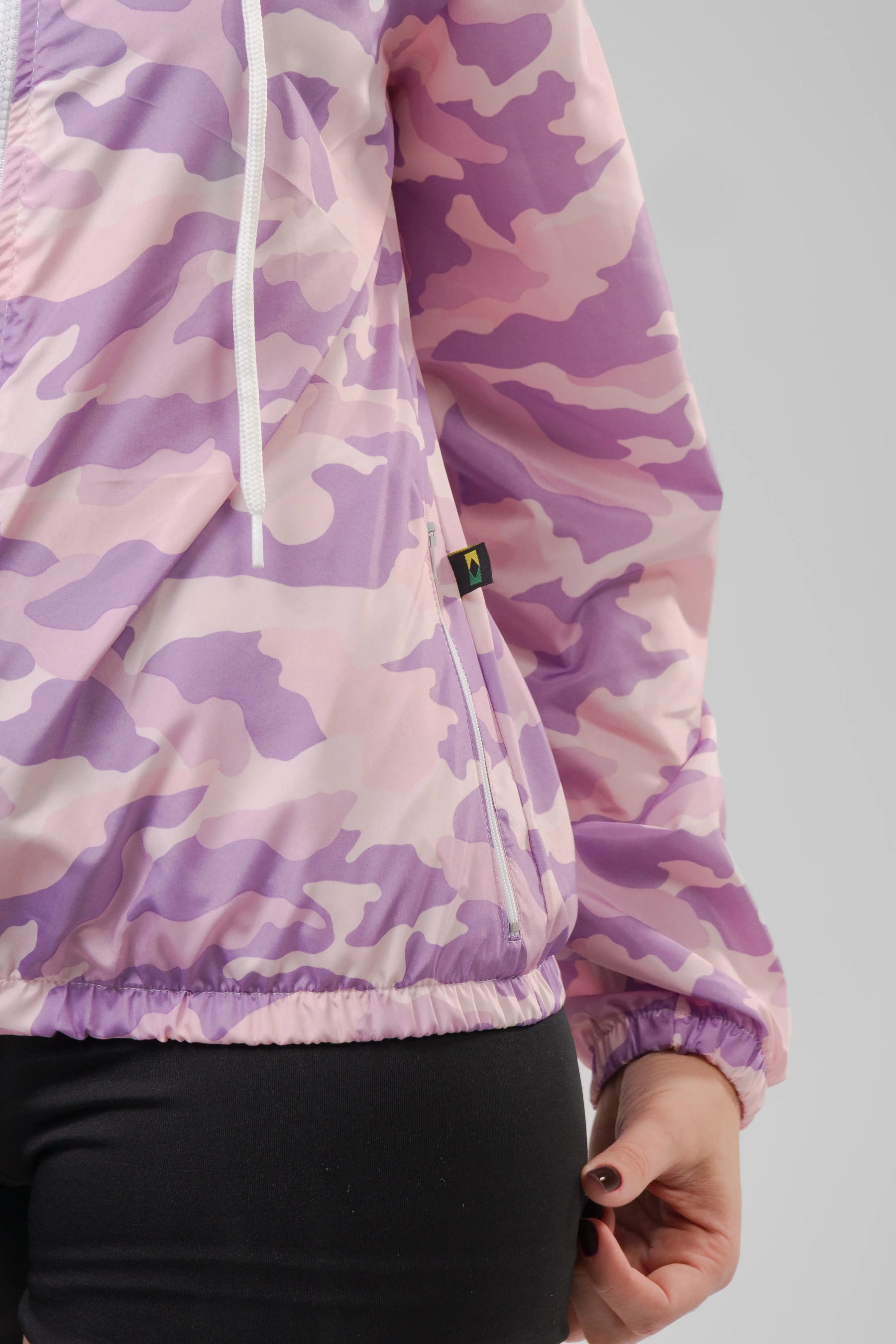 Jaqueta Corta Vento Feminina - Camuflada