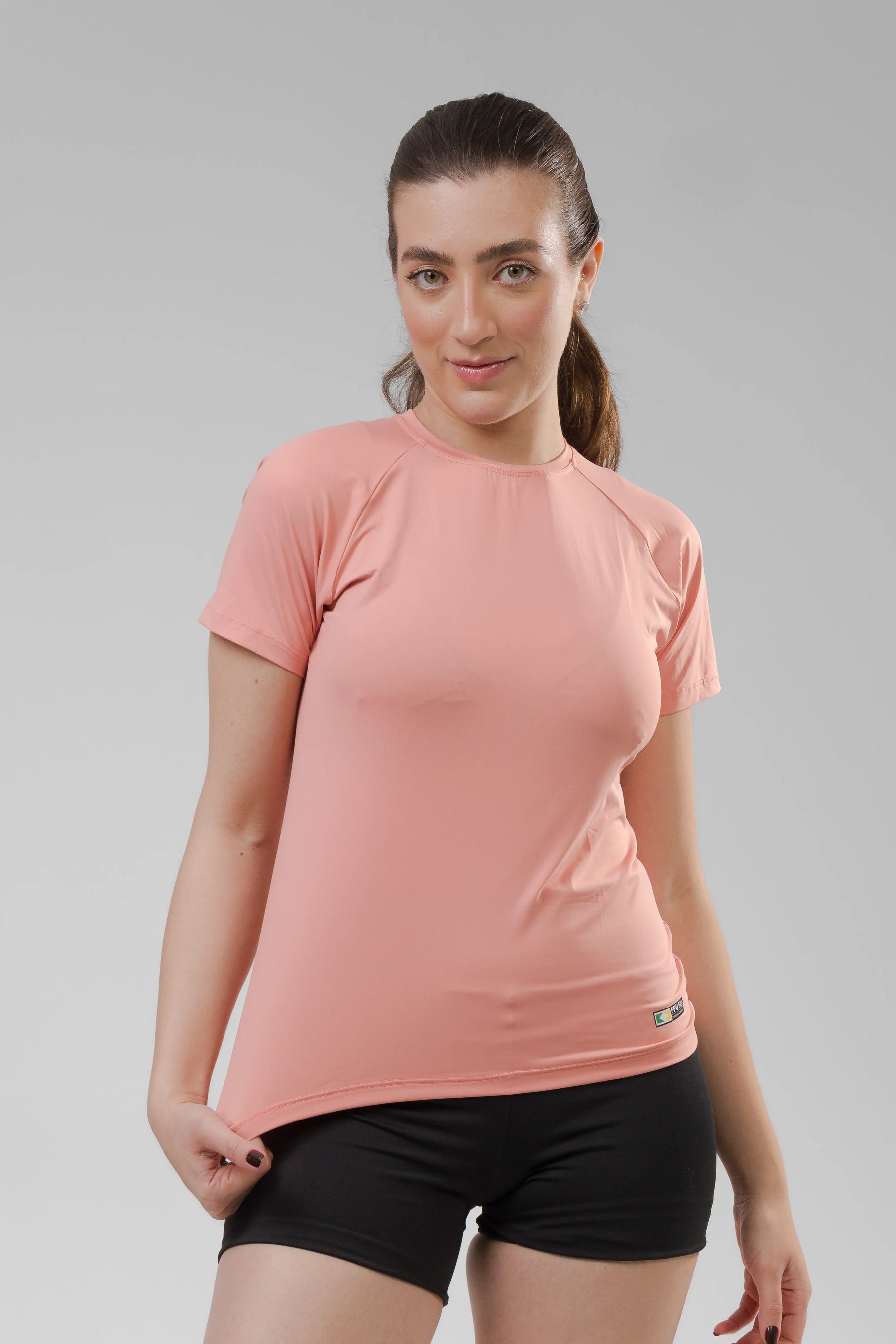 Camiseta Feminina UV+ Pêssego - Manga Curta