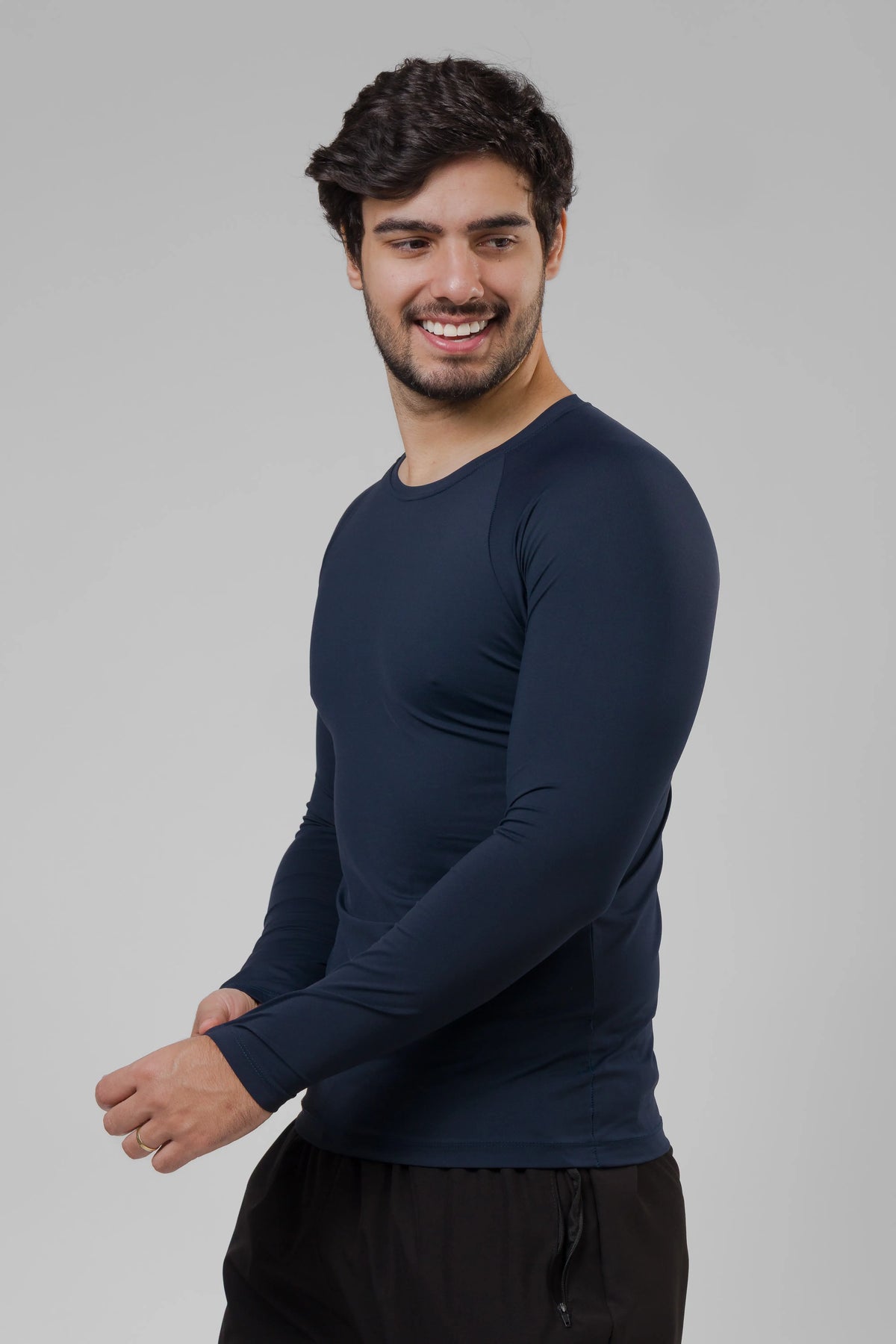 Camiseta Masculina  UV+ Azul Marinho - Manga Longa