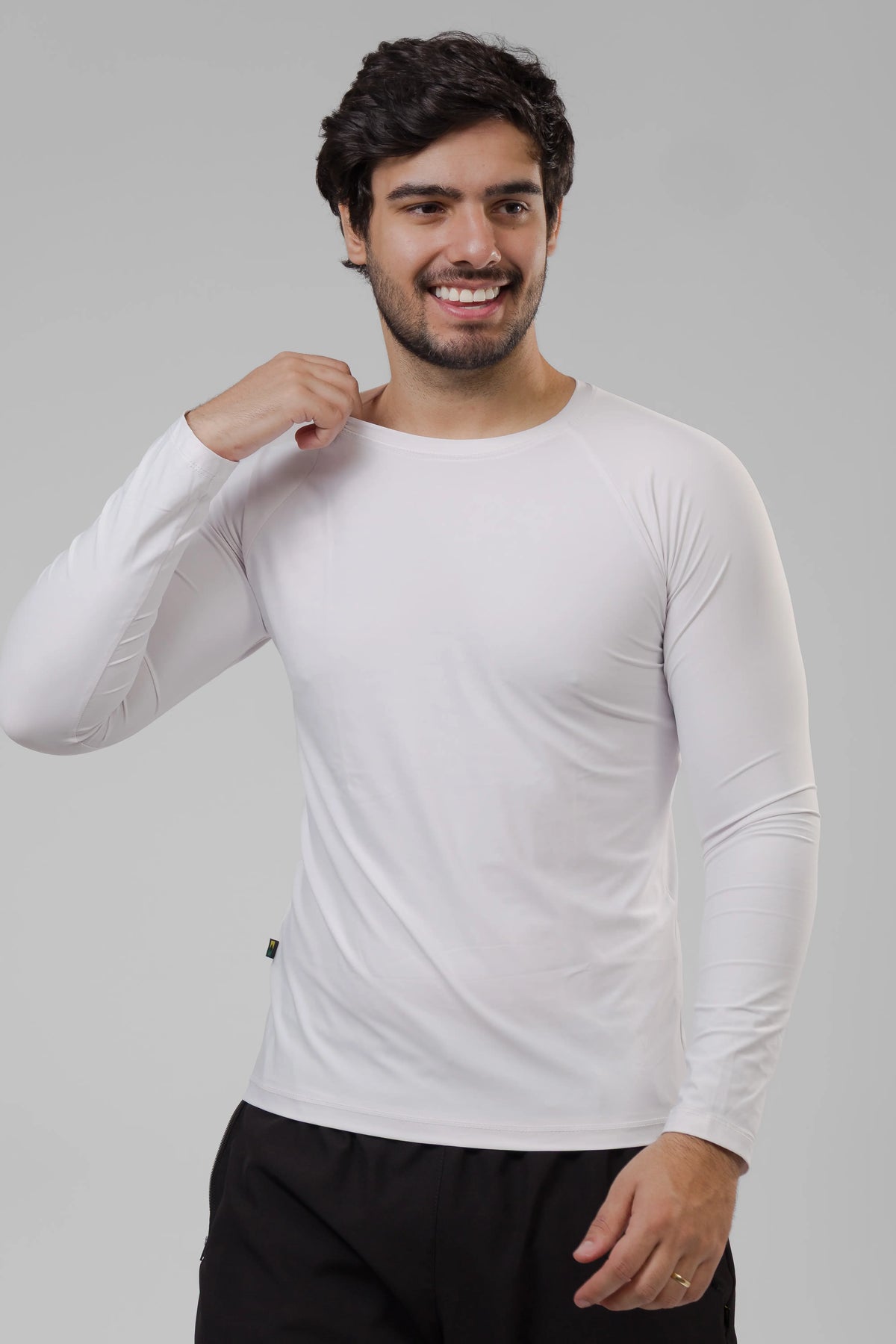 Camiseta Masculina  UV+ Branca - Manga Longa