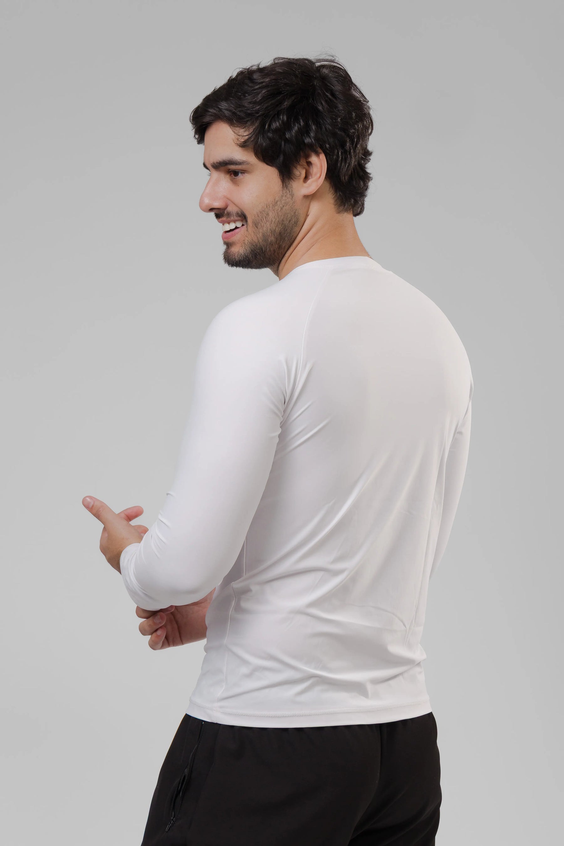 Camiseta Masculina UV+ Branca - Manga Longa