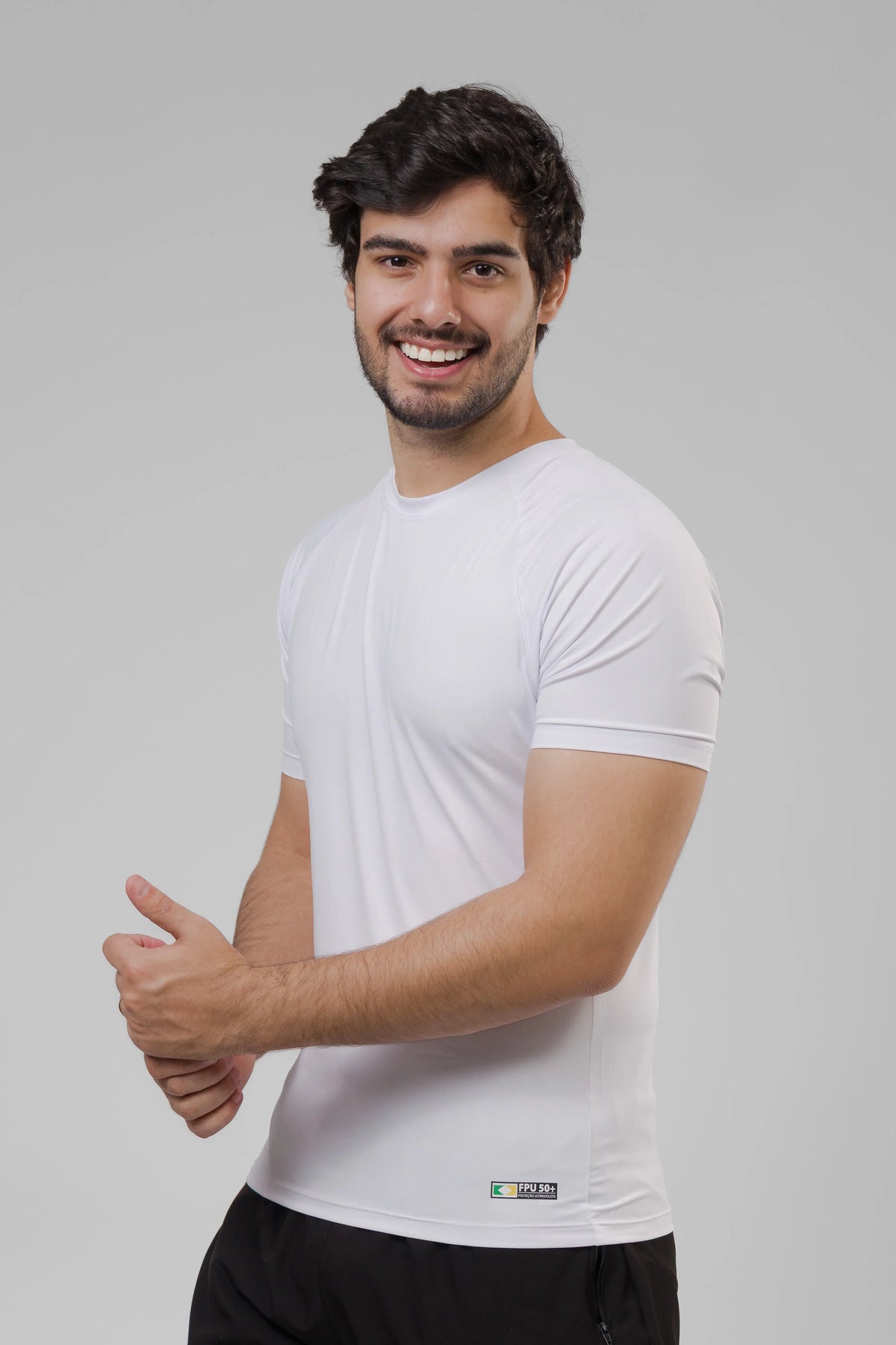 Camiseta Masculina  UV+ Branca - Manga Curta
