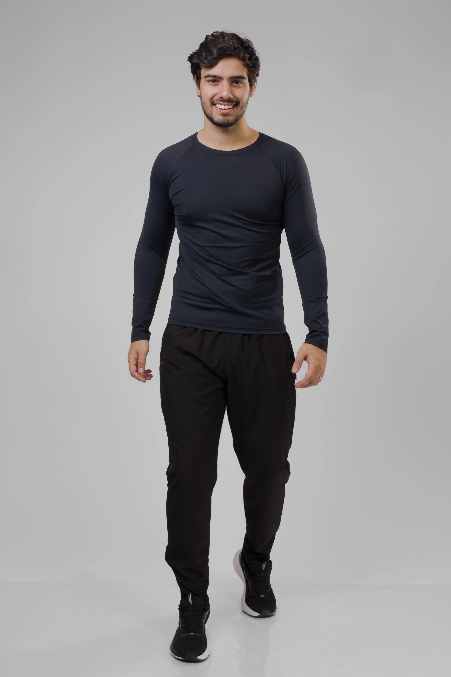 Camiseta Masculina UV+ Preta - Manga Longa