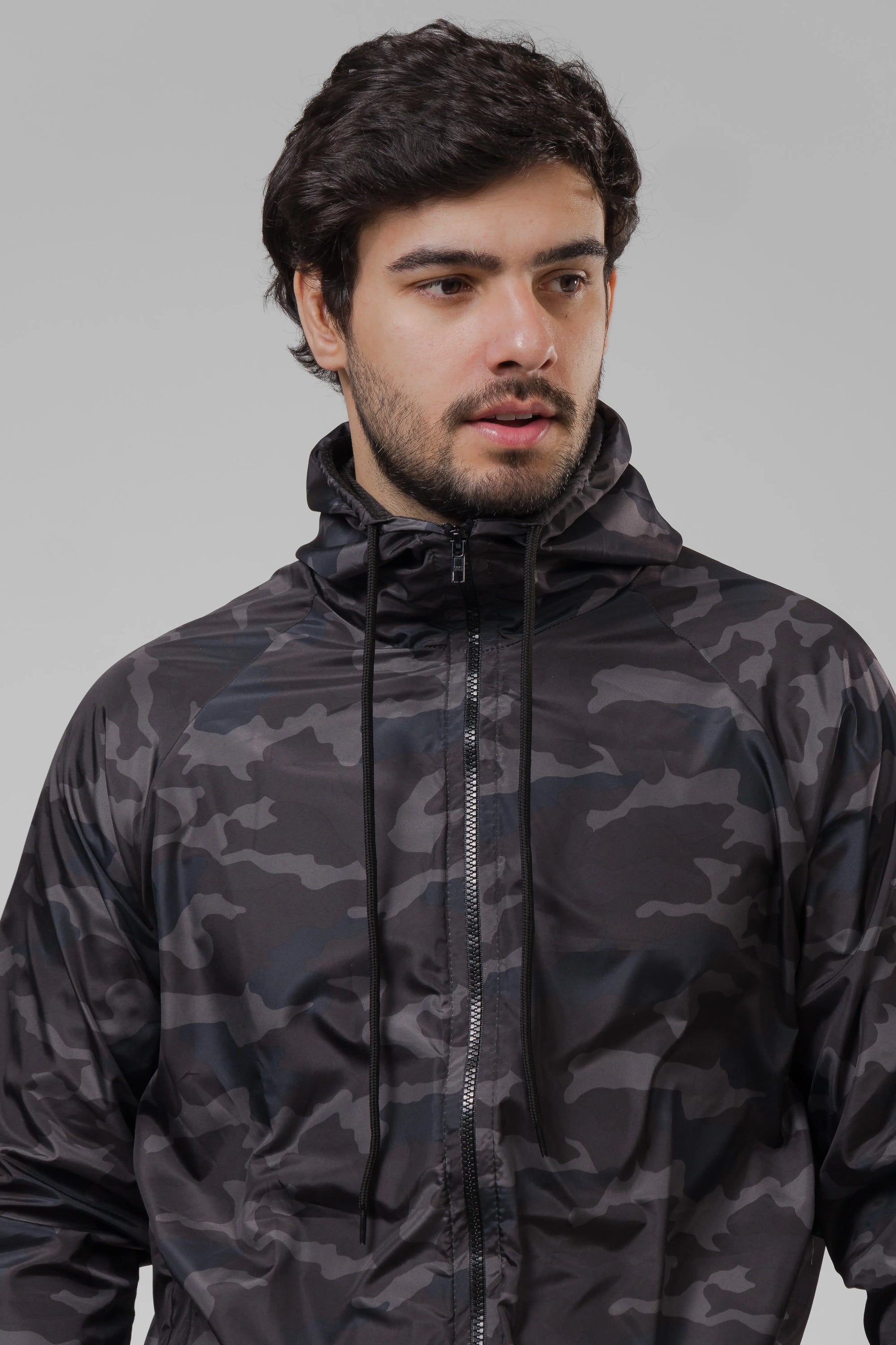 Jaqueta Corta Vento Masculina - Camuflada Escura