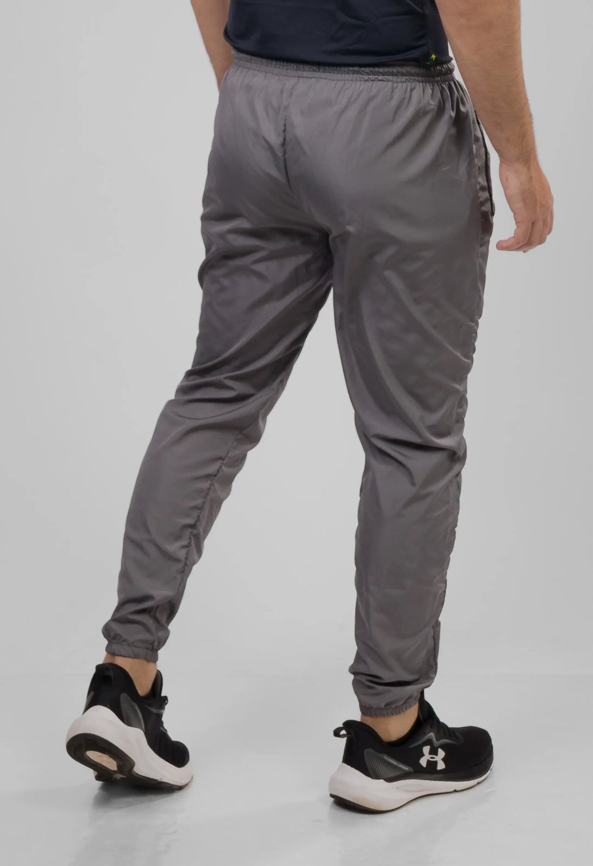 Calça Corta Vento - Cinza