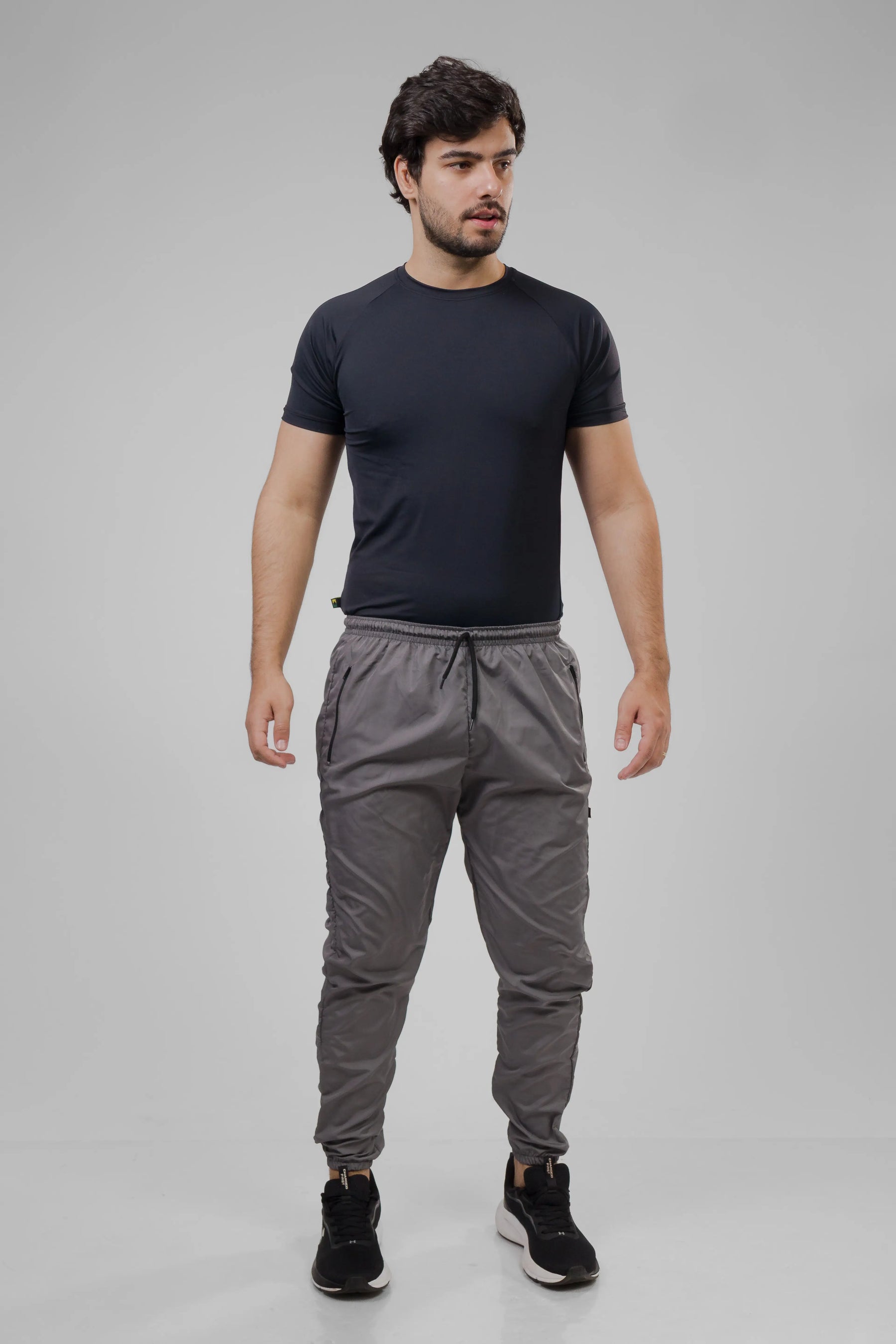 Calça Corta Vento - Cinza