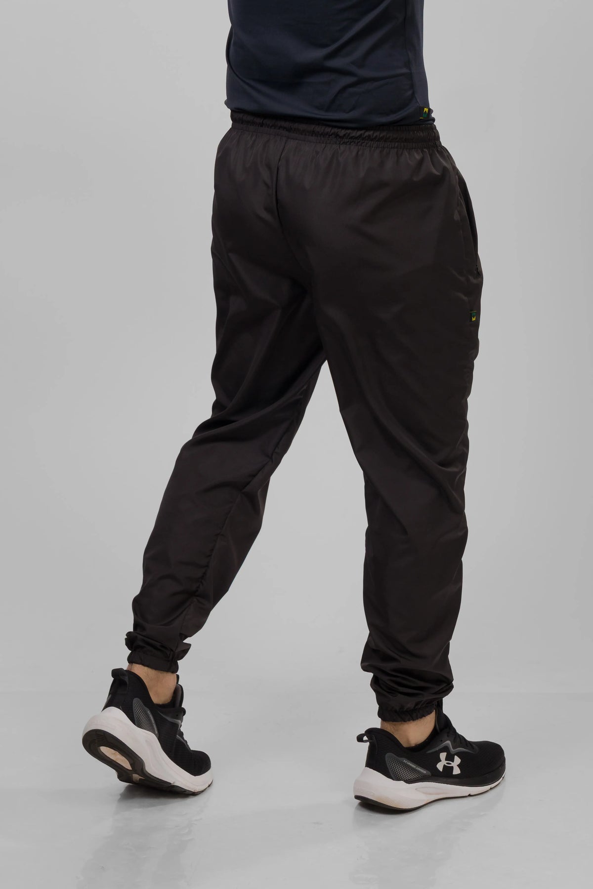 Calça Corta Vento - Preta