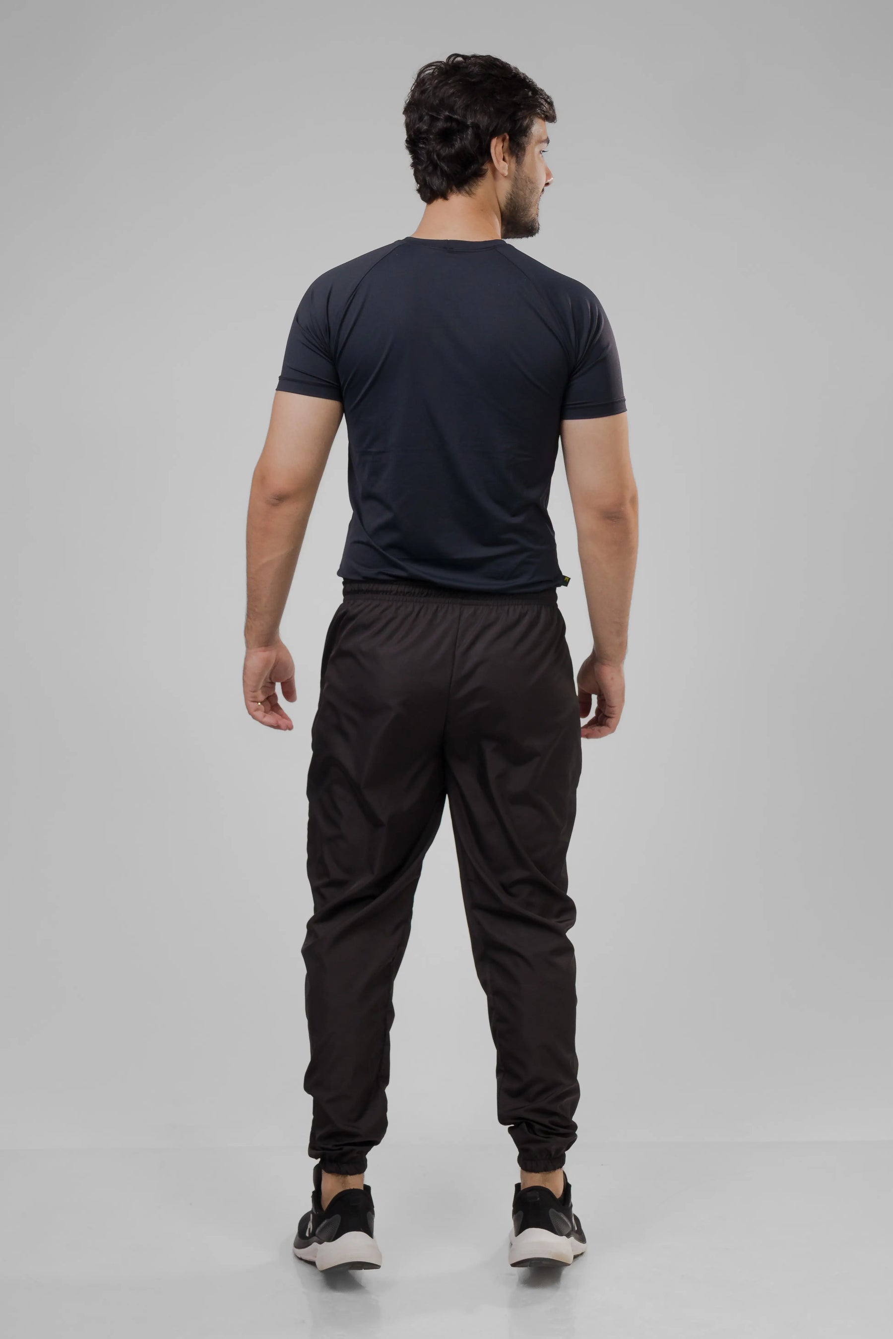Calça Corta Vento - Preta