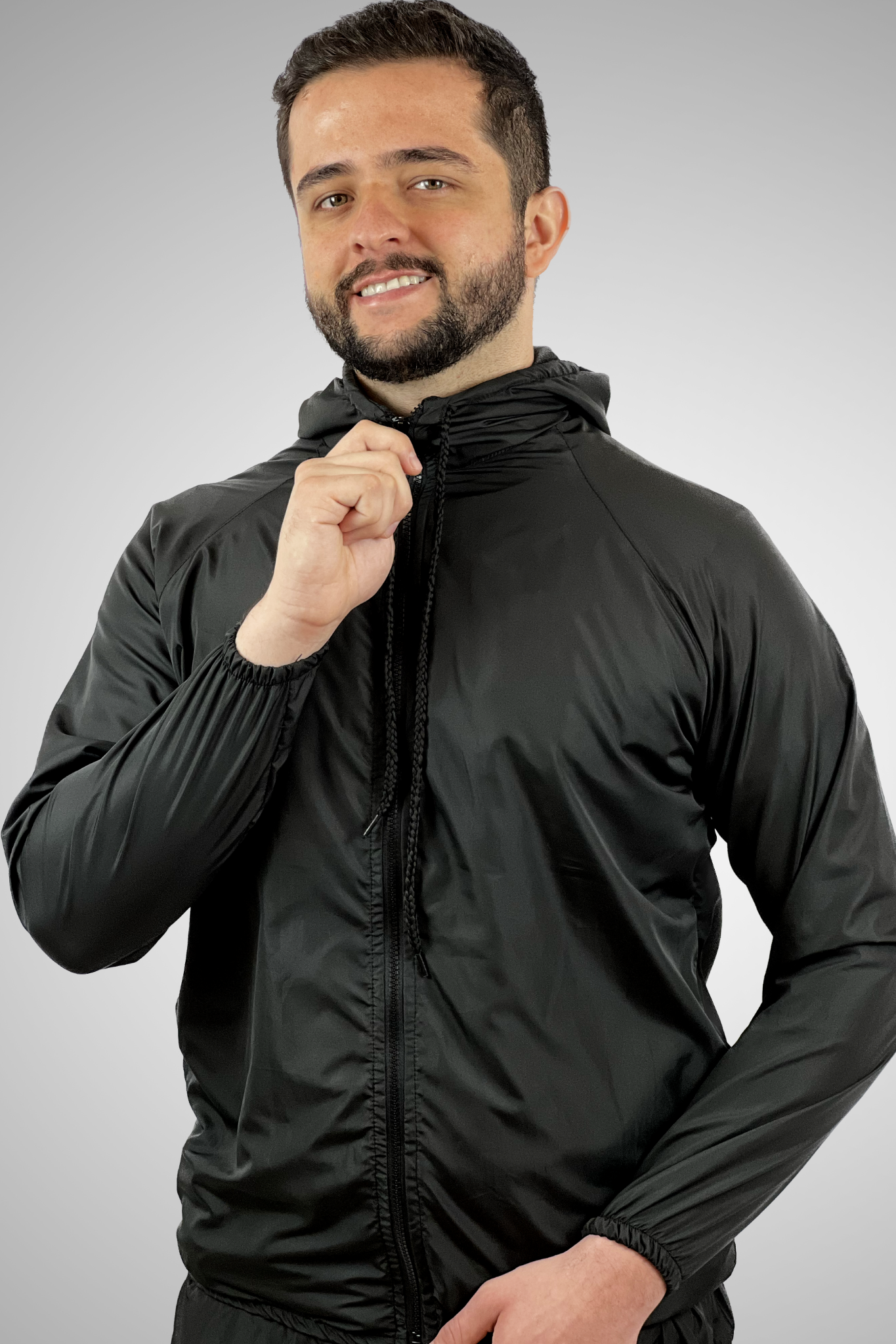 Corta vento online preto liso