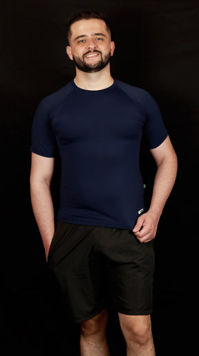 Camiseta Masculina  UV+ Azul Marinho - Manga Curta