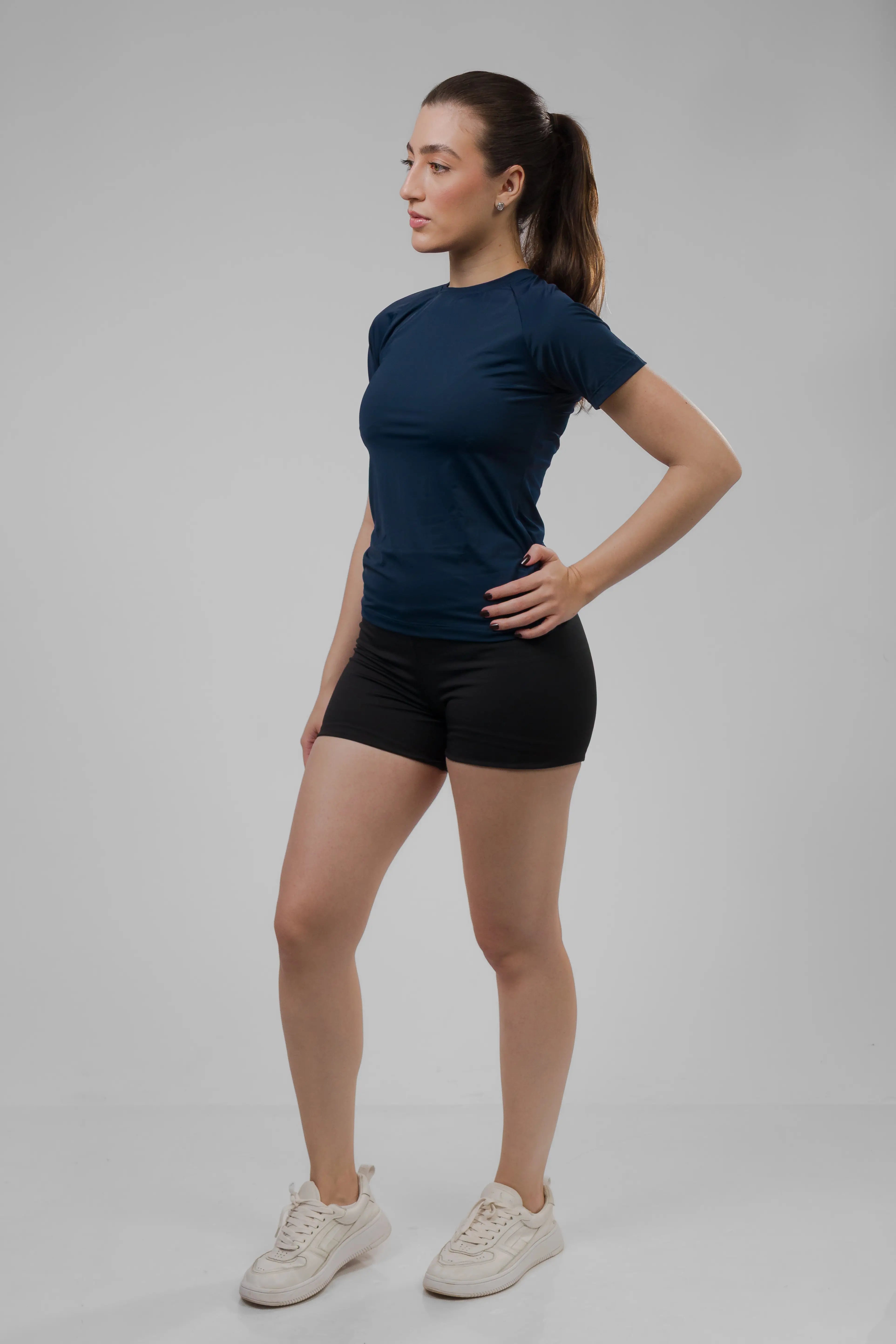 Camiseta Feminina  UV+ Azul Marinho - Manga Curta