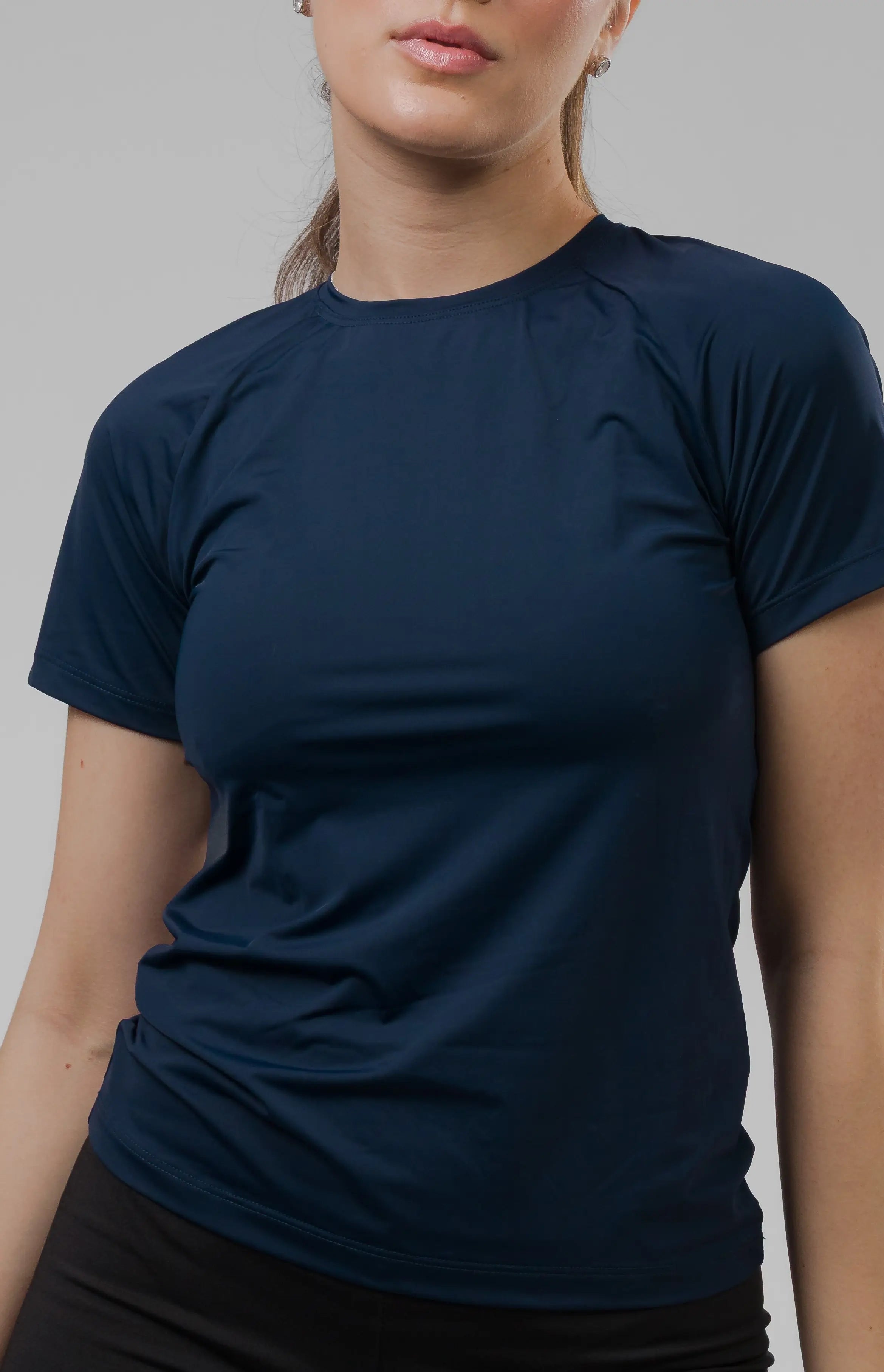 Camiseta Feminina  UV+ Azul Marinho - Manga Curta