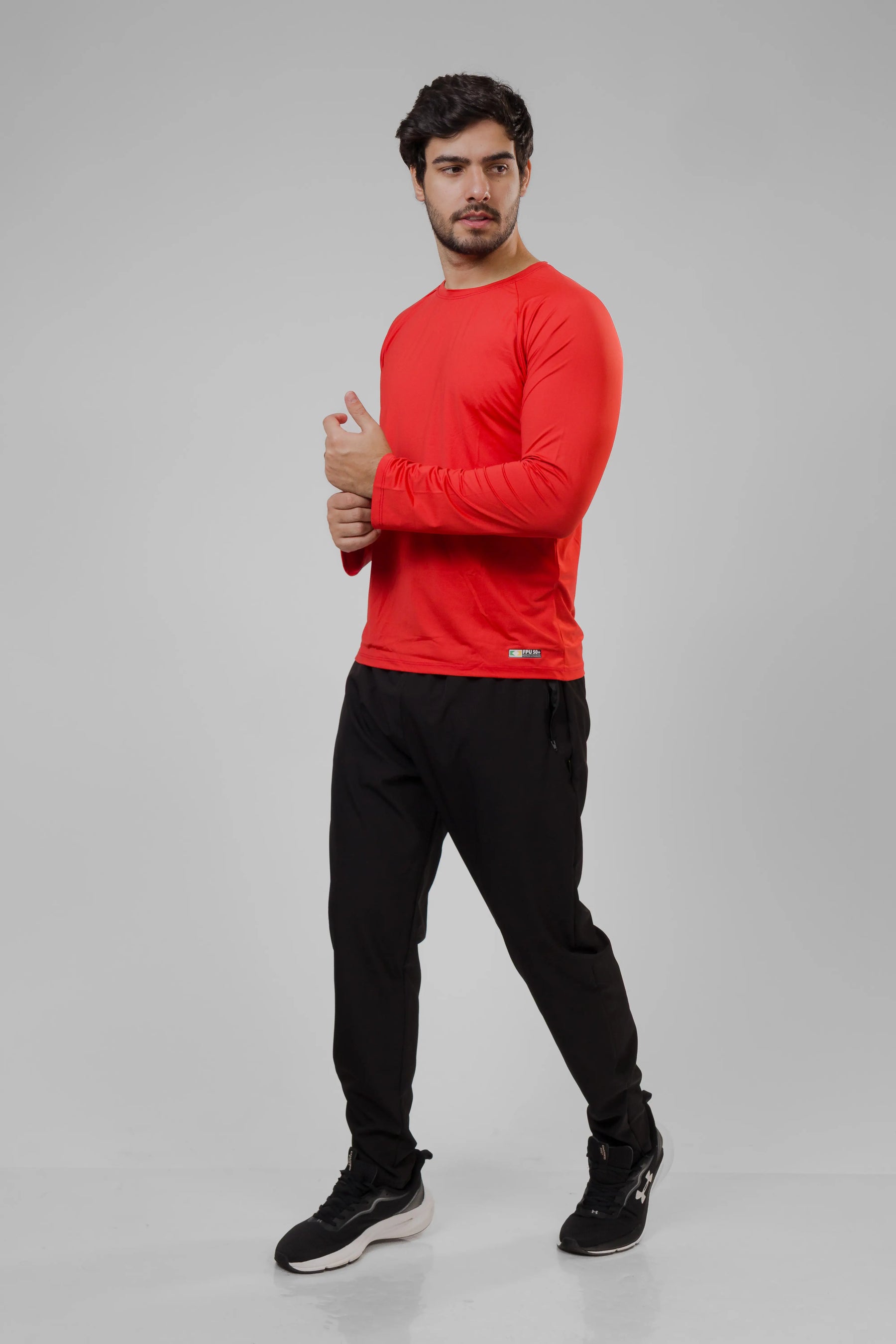 Camiseta Masculina  UV+ Vermelha - Manga Longa