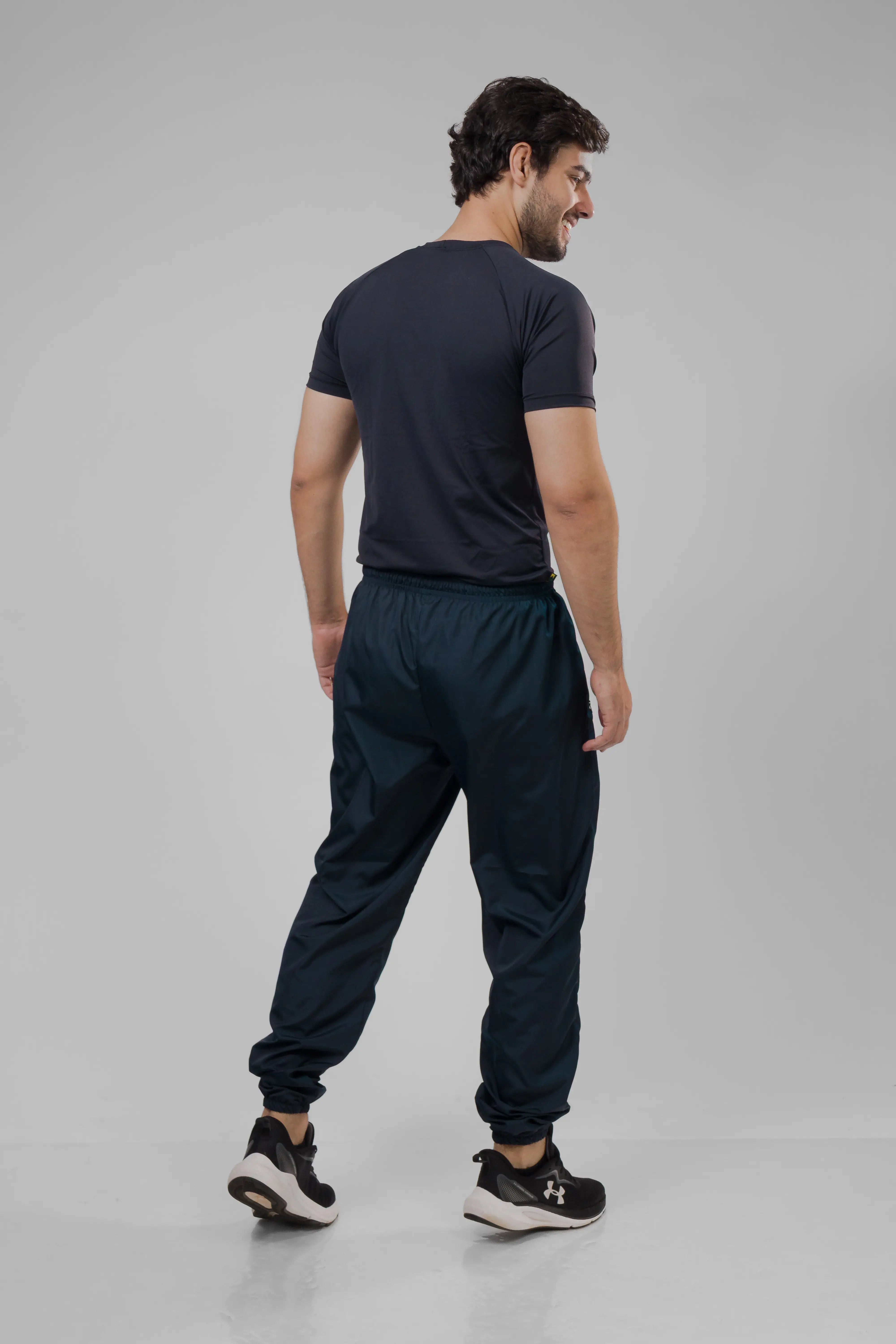 Calça Corta Vento - Azul Marinho