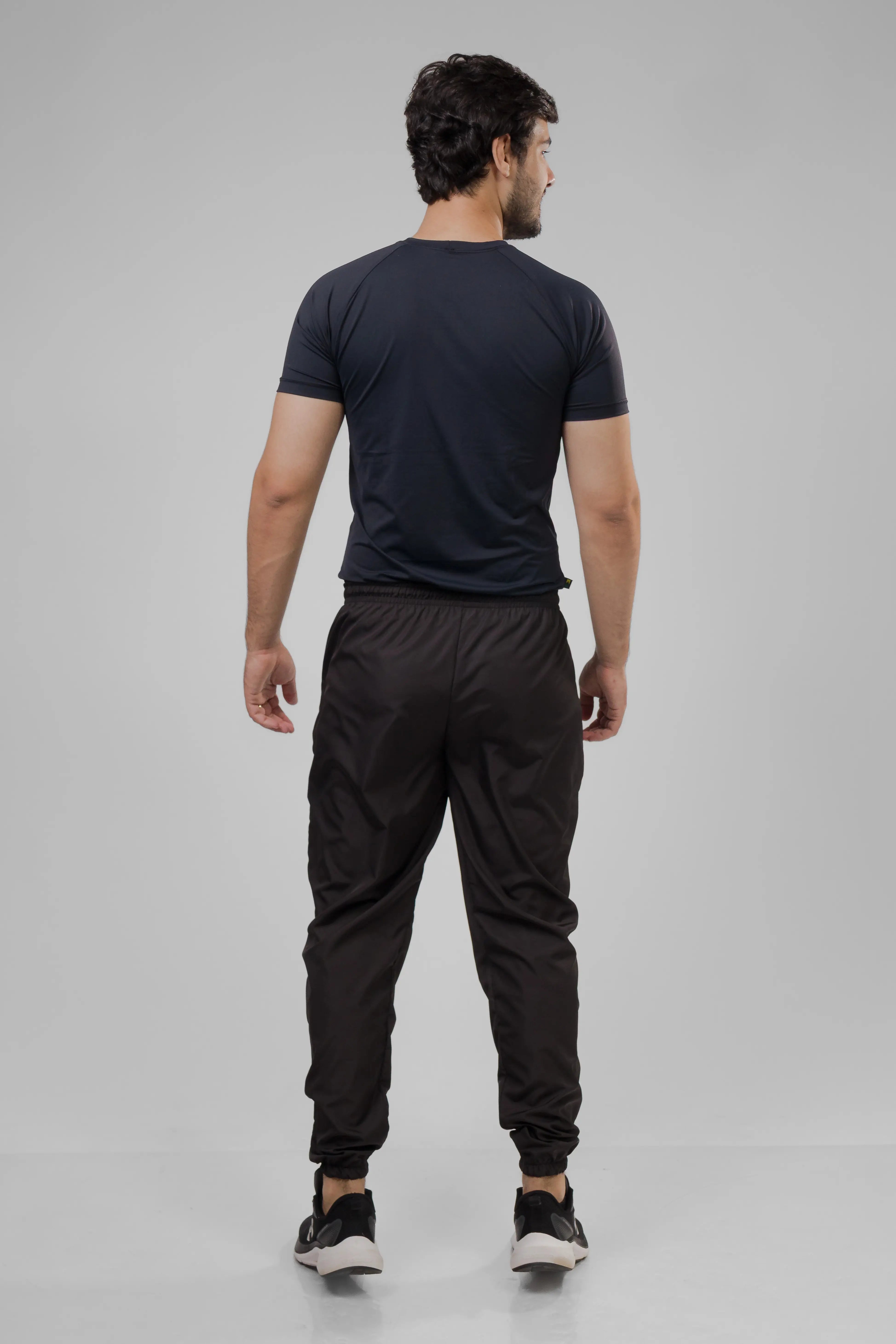 Calça Corta Vento - Preta